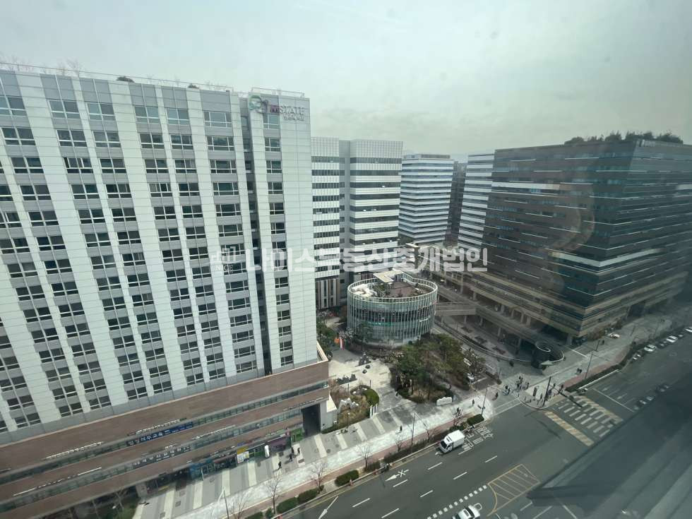서울 송파구 문정동 실66P 문정역 도보5분 대형사무실 월세 매물번호 10025 사진 6